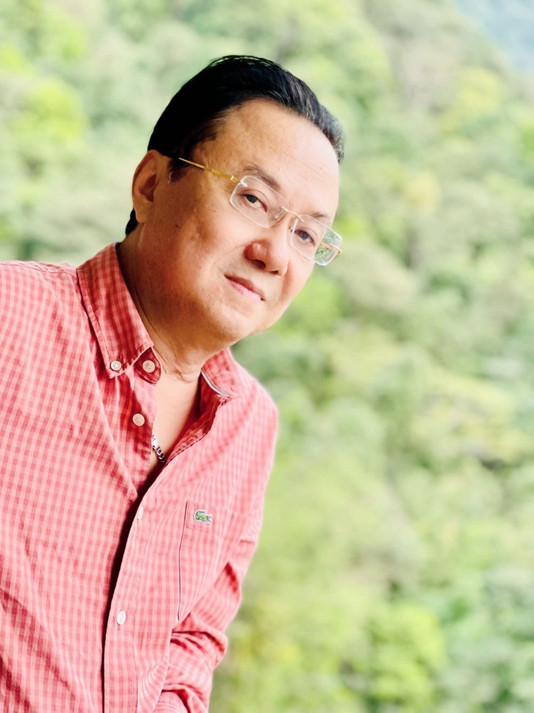 Thi sĩ Hồng Thanh Quang “tự nhắc mình” để “tự giác ngộ” ảnh 1