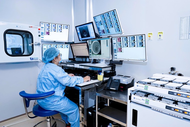 Labo phôi học thụ tinh ống nghiệm của Việt Nam được vinh danh Kỷ lục châu Á ảnh 3