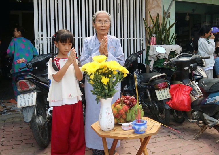 Lễ cúng Ông: Nghi thức quan trọng nhất của Lễ hội Nghinh Ông Cần Giờ 2025 ảnh 12