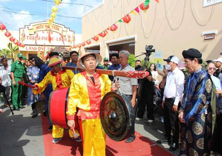 Lễ cúng Ông: Nghi thức quan trọng nhất của Lễ hội Nghinh Ông Cần Giờ 2025 ảnh 1