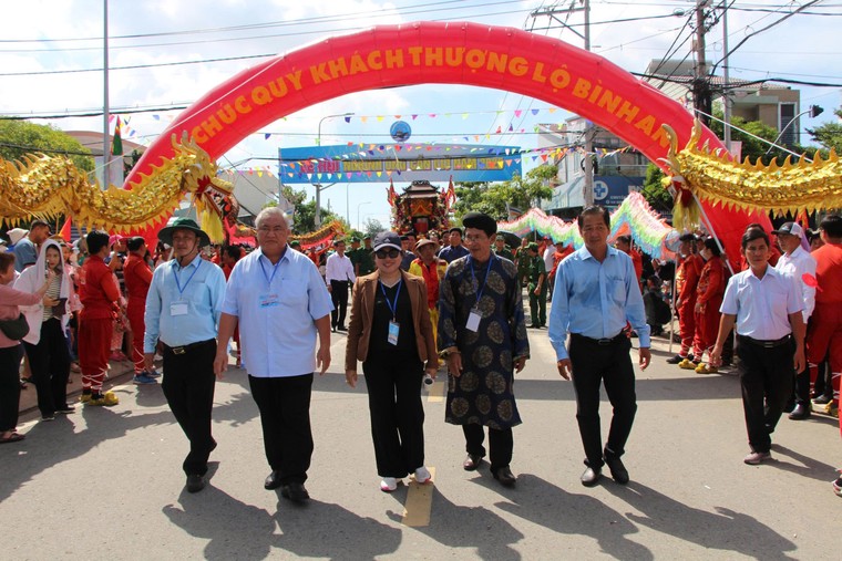 Lễ cúng Ông: Nghi thức quan trọng nhất của Lễ hội Nghinh Ông Cần Giờ 2025 ảnh 4