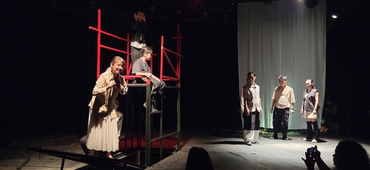 “Ảo quan” - nhạc kịch đương đại về sức khỏe tâm thần của người trẻ ảnh 2