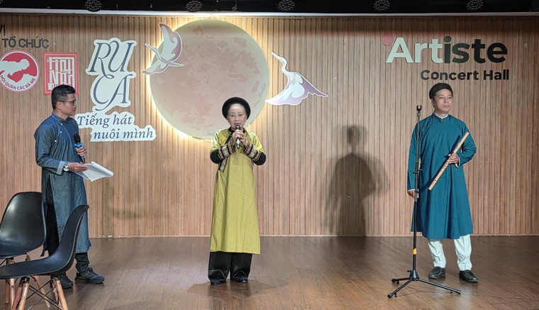 Lưu giữ lời ru giữa nhịp sống đô thị ảnh 2