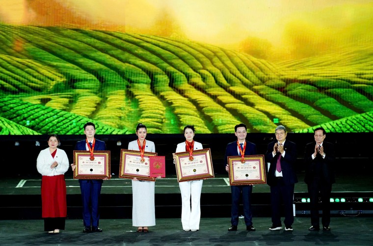 Khai mạc Lễ hội Trà Quốc tế, nhiều kỷ lục được vinh danh ảnh 4
