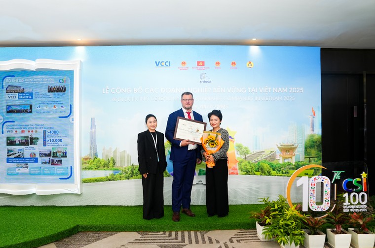 Home Credit xuất sắc lọt Top 10 Doanh nghiệp Bền vững tiêu biểu thuộc lĩnh vực Thương mại - Dịch vụ ảnh 2