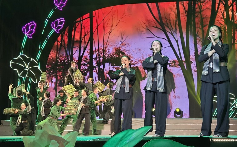 "Khúc hát ân tình" tôn vinh nhạc sĩ Lư Nhất Vũ và nhà thơ Lê Giang ảnh 2