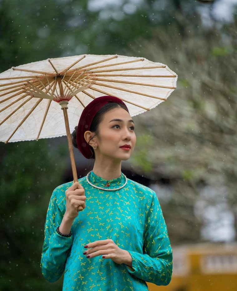 “Bản sao” Hoa hậu Nguyễn Thị Huyền giờ bình yên ở chốn quê Quảng Nam ảnh 1