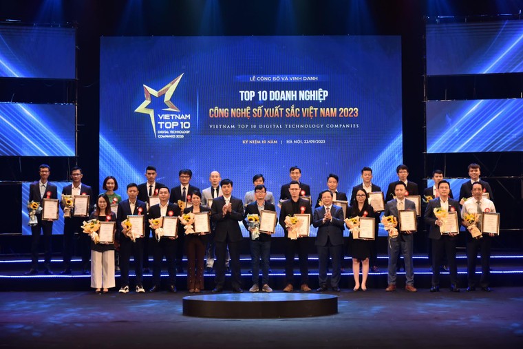VinBigdata vào Top 10 Doanh nghiệp công nghệ số xuất sắc Việt Nam 2023 ảnh 1
