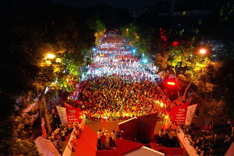 Giám đốc Khối Tiếp thị Techcombank: Chúng tôi muốn lan tỏa “Bước chạy vì một Việt Nam vượt trội” ảnh 3