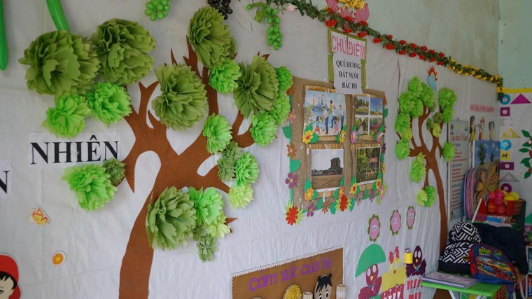 Giọt nước mắt của cô giáo Thèn Phùng ảnh 2