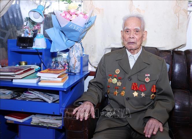 70 năm Giải phóng Thủ đô: Vang mãi khúc ca khải hoàn ảnh 1