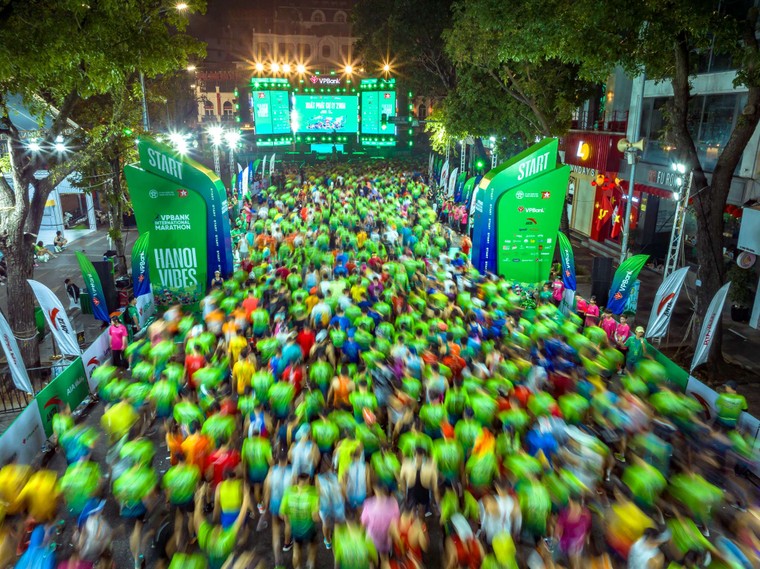 Các chân chạy Kenya thống trị đường đua VPIM 2024 ảnh 8