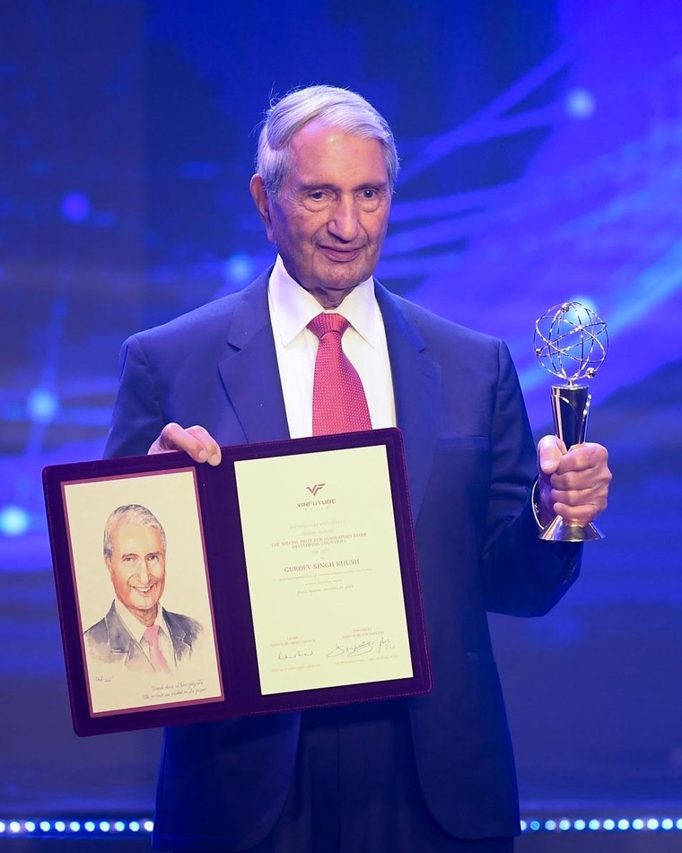 GS. Gurdev Singh Khush: “Được vinh danh cùng với GS. Võ Tòng Xuân là niềm hạnh phúc đặc biệt” ảnh 2