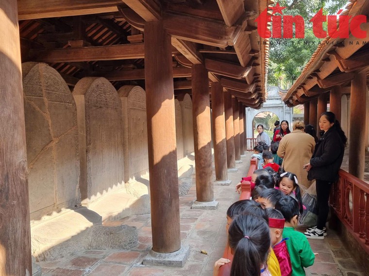 Triển lãm "Bia đá kể chuyện" khai thác giá trị nội dung 82 bia Tiến sĩ ảnh 2