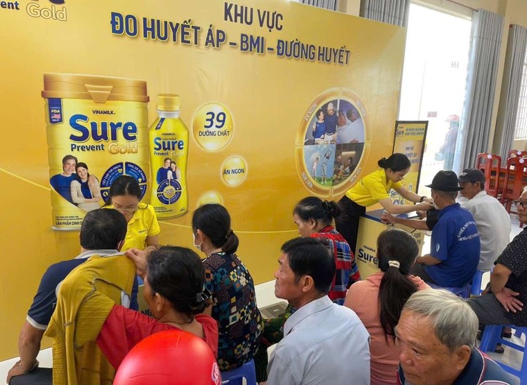 Vinamilk đồng hành cùng ngành y tế chăm sóc sức khỏe cộng đồng ảnh 4