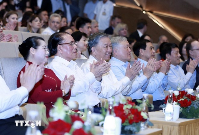 'Bài ca Chiến thắng': Bản hùng ca về lòng yêu nước và khát vọng chiến thắng ảnh 1