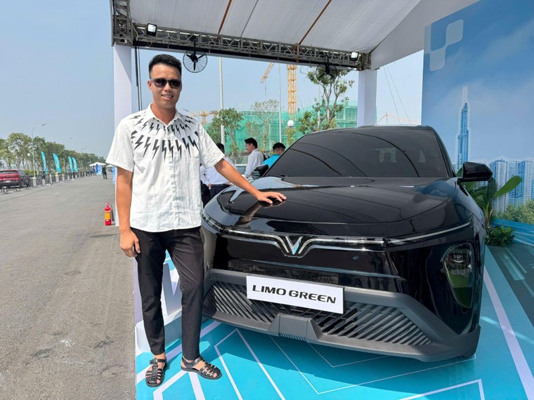 “Ngày hội xanh – Thu xe xăng, Lên đời xe xanh” gây sốt với tài xế dịch vụ ở Hà Nội ảnh 2
