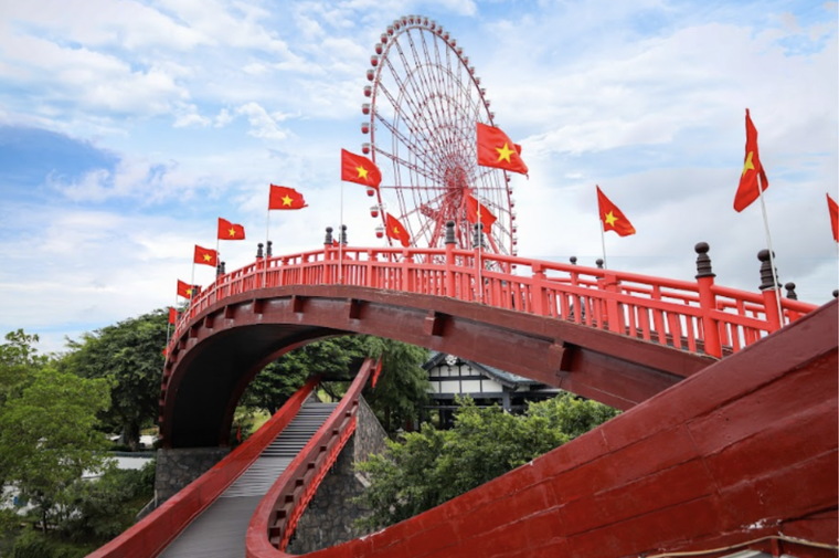 Từ Hà Nội đi đâu dịp lễ 2/9: Gợi ý 3 hành trình lên rừng xuống biển ảnh 2