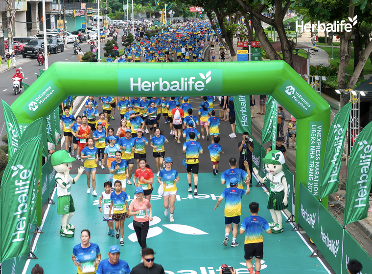 Herbalife Việt Nam tiếp tục đồng hành cùng VnExpress Marathon Nha Trang ảnh 1