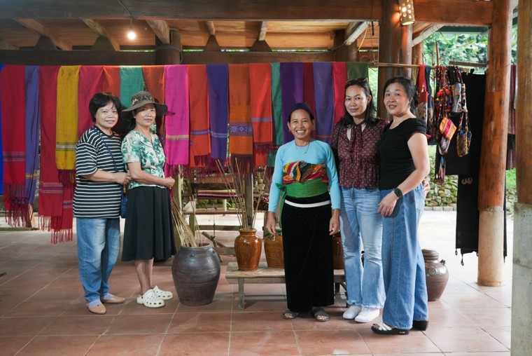 Khám phá “Man Kháu” – Triển lãm cộng đồng lần đầu tiên có mặt ở Thanh Hóa ảnh 4