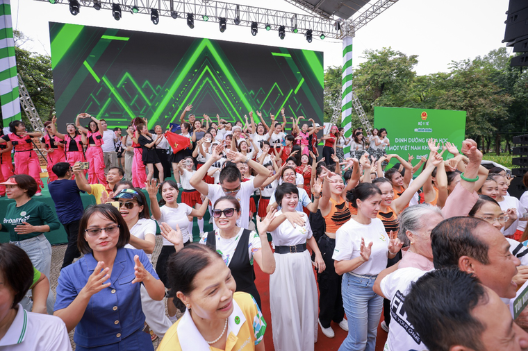 Herbalife Việt Nam đồng hành tổ chức “Ngày Dinh Dưỡng Cộng Đồng Việt Nam” lần 5 tại Hà Nội ảnh 1