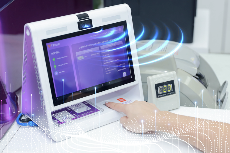 TPBank được vinh danh chuyển đổi số xuất sắc, ghi dấu nỗ lực bền bỉ trên hành trình chuyển đổi số ảnh 1