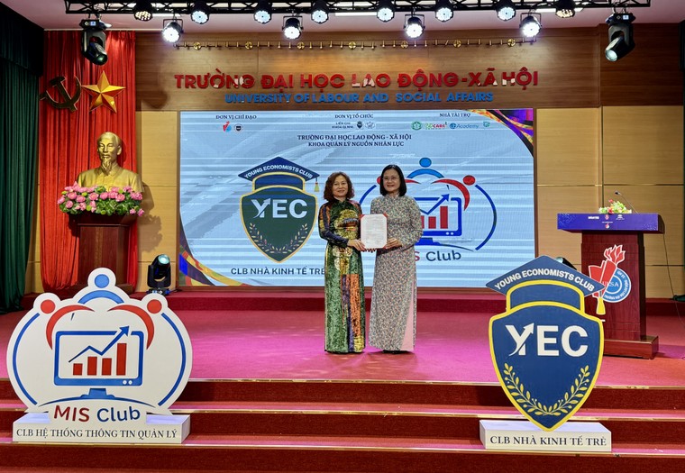 Trường Đại học Lao động Xã hội ra mắt hai câu lạc bộ chuyên ngành mới cho sinh viên ảnh 2