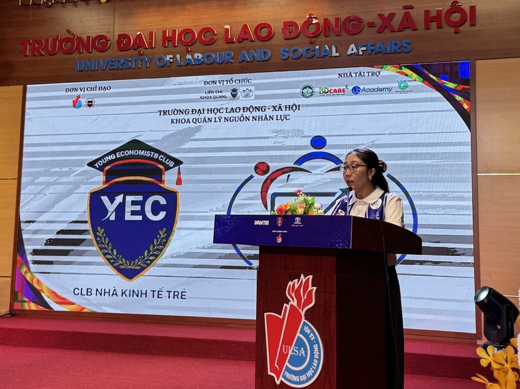 Trường Đại học Lao động Xã hội ra mắt hai câu lạc bộ chuyên ngành mới cho sinh viên ảnh 5