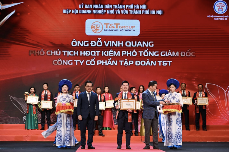 T&T Group được vinh danh tại Lễ tôn vinh doanh nhân, doanh nghiệp Thăng Long 2025 ảnh 2