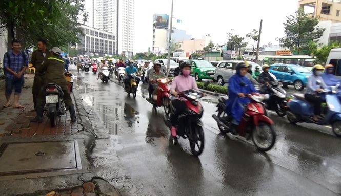 Thí điểm thành công 'siêu máy bơm' chống ngập ở TP HCM ảnh 2