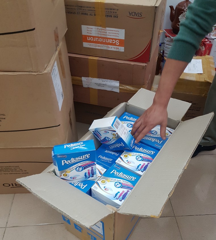 Vụ bắt giữ 6.000 sản phẩm của Công ty dược Việt Pháp: Cục ATTP cấp phép sai quy định? ảnh 1