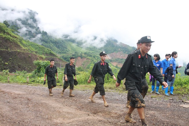 Cận cảnh bản Sáng Tùng bị xóa sổ hoàn toàn do lở đất ảnh 12