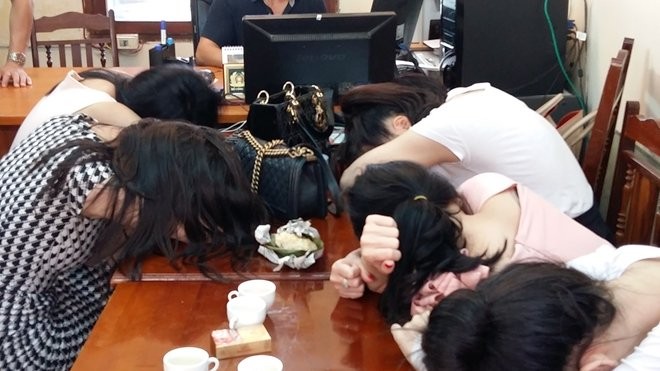 Đại gia nào bỏ nghìn đô mua dâm hoa hậu, á khôi, người mẫu? ảnh 2