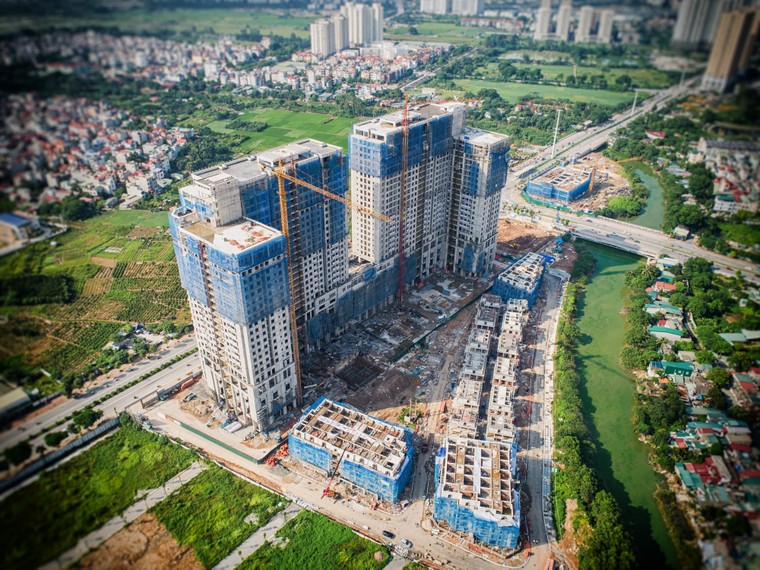 Roman Plaza sở hữu 'Lộ - Thị - Giang' ảnh 1