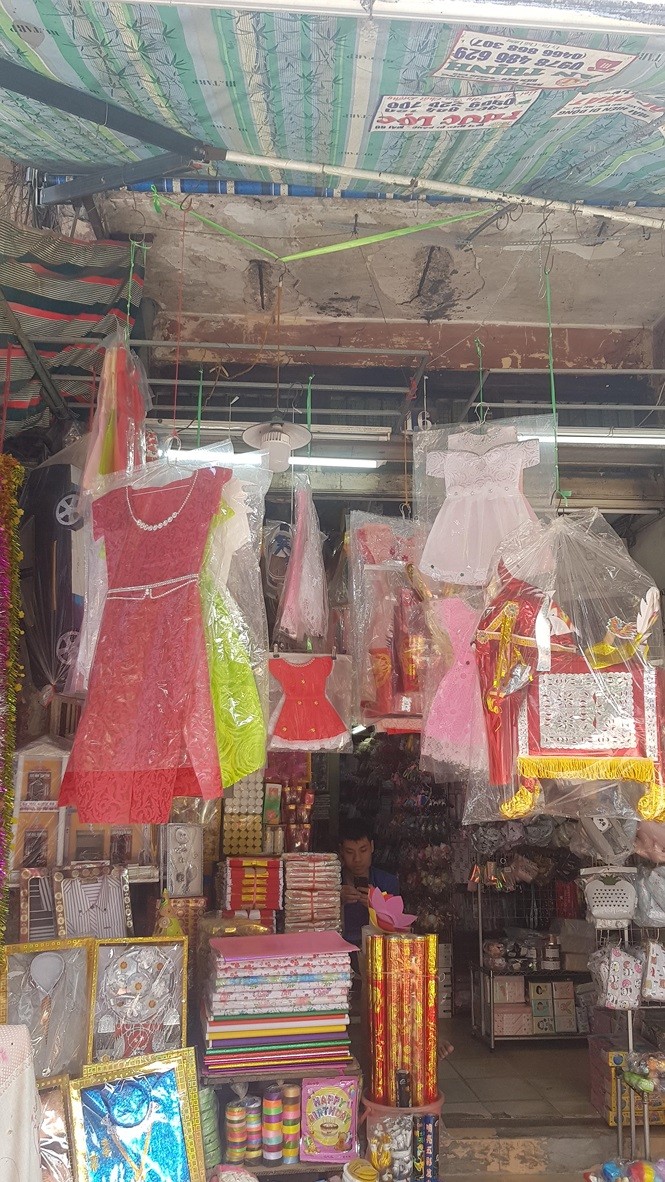 'Thủ phủ' vàng mã Hà Nội ảm đạm trước rằm tháng 7 ảnh 2