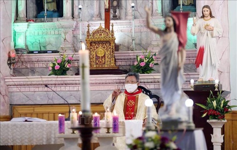 Sơn Lôi phát thanh trực tiếp Lễ phục sinh 2020 ảnh 8