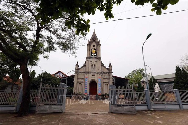 Sơn Lôi phát thanh trực tiếp Lễ phục sinh 2020 ảnh 1