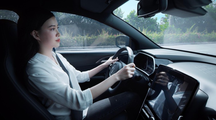 Mãn nhãn với màn ra mắt ô tô điện đầu tiên của Việt Nam ảnh 1