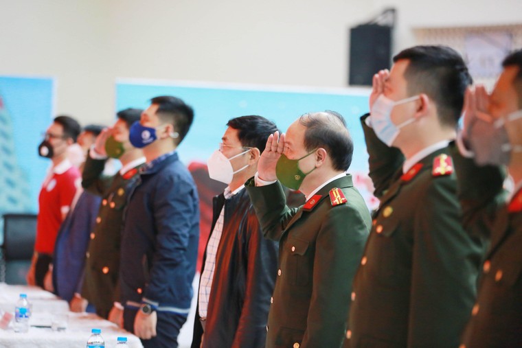 Phòng An ninh Chính trị nội bộ - CAHN phát động chương trình 'Sắc hồng tuổi trẻ' ảnh 3