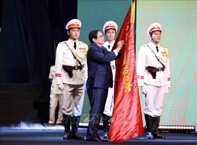 Lực lượng CSND Việt Nam: Viết tiếp những bản anh hùng ca chiến thắng của thời kỳ mới ảnh 5