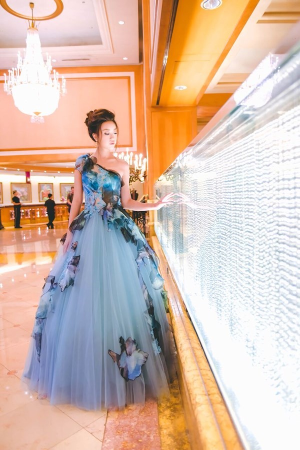 Hoa hậu Mỹ Linh hóa thân thành Lọ Lem ảnh 5