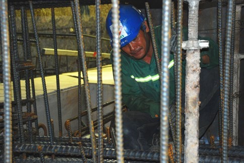 Cận cảnh Metro đầu tiên dưới lòng đất... Sài Gòn ảnh 25