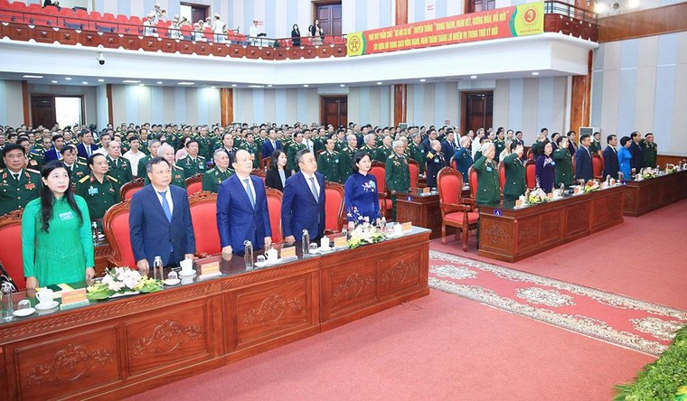300 đại biểu tham dự Đại hội đại biểu Hội Cựu chiến binh thành phố Hà Nội khóa VII ảnh 1