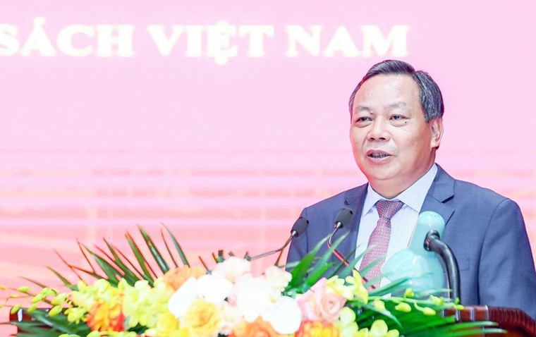 Hà Nội tuyên dương người làm xuất bản tiêu biểu ảnh 2