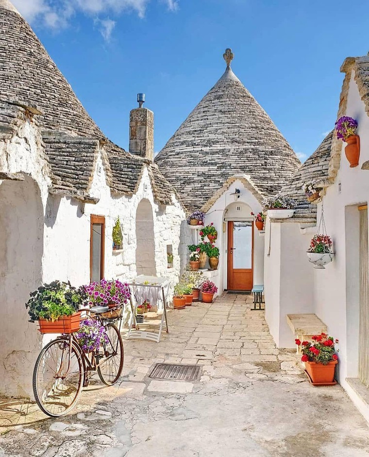 Thị trấn Alberobello có bao nhiêu bảo tàng?