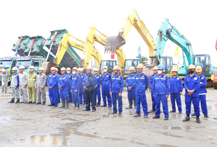 Toàn cảnh lễ khởi công Vành đai 4-Vùng Thủ đô tại Hà Nội ảnh 2