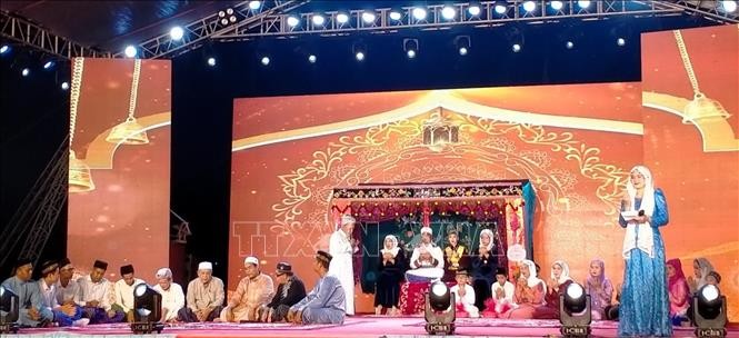 Nghi lễ vòng đời và nghề dệt thổ cẩm người Chăm là di sản văn hoá phi vật thể Quốc gia ảnh 1