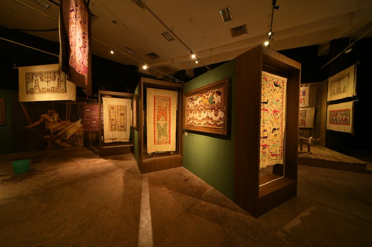 Nà pha – Vẻ đẹp văn hóa Thái qua từng họa tiết dệt tay ảnh 1