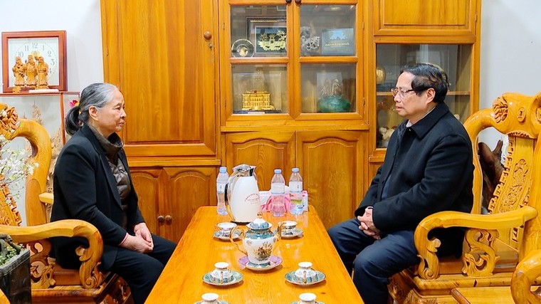 Thủ tướng Phạm Minh Chính dâng hương cố Tổng Bí thư Nguyễn Phú Trọng ảnh 1