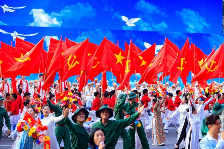 Kỷ niệm trọng thể 50 năm Giải phóng miền Nam, thống nhất đất nước ảnh 9